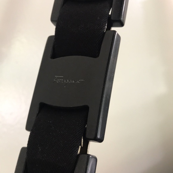 ferragamo bag - Picture 2 of 6